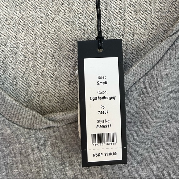 NWT Romeo & Juliet Light Heather Gray Distressed Sweatshirt, size Small - Picture 6 of 13